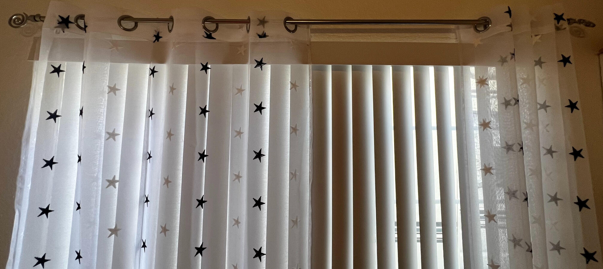Curtains/Blinds Installation